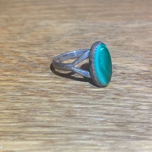 Sterling silver and malachite ring